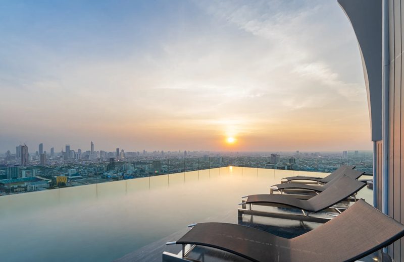 Sky Pool